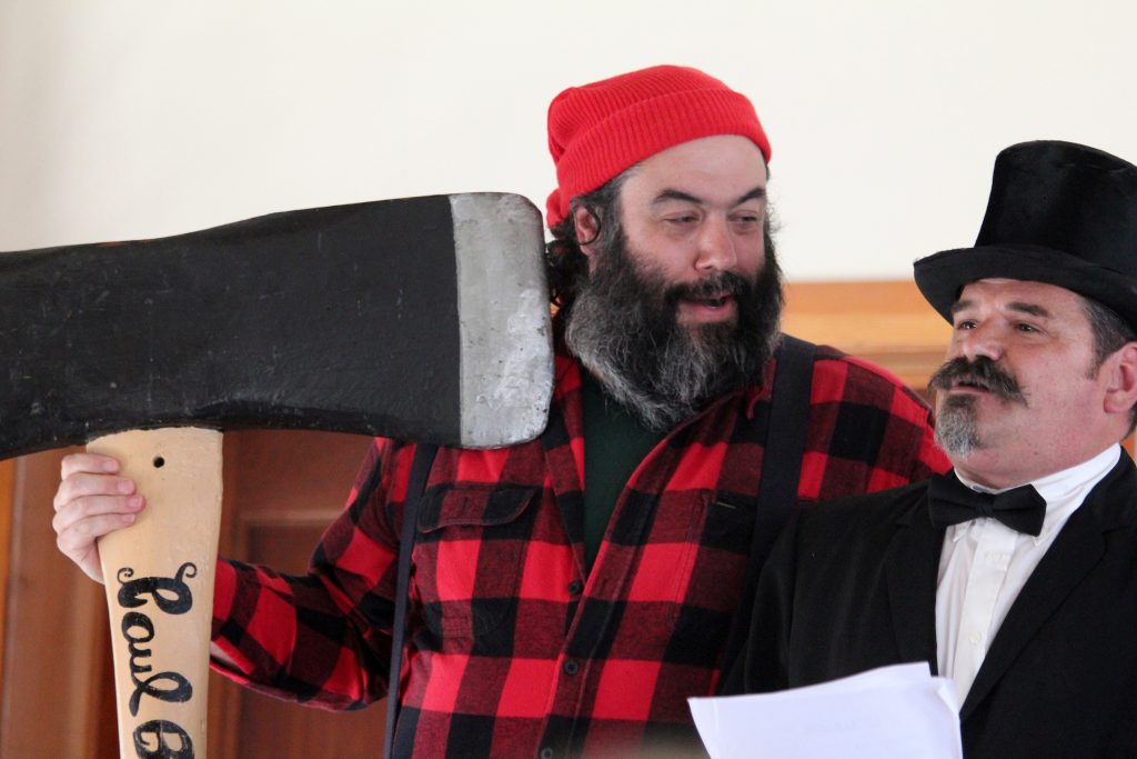 paul-bunyan-halloween-costume-with-beard