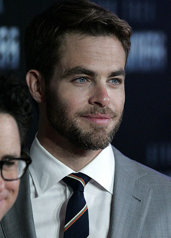 Actor Chris Pine with a beard